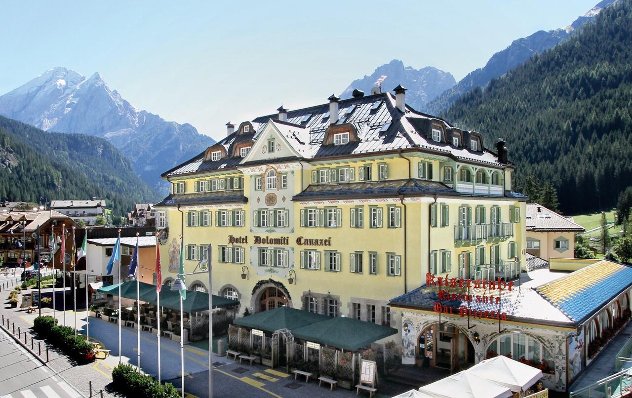 Hotel Dolomiti Schloss Canazei Eksteriør bilde
